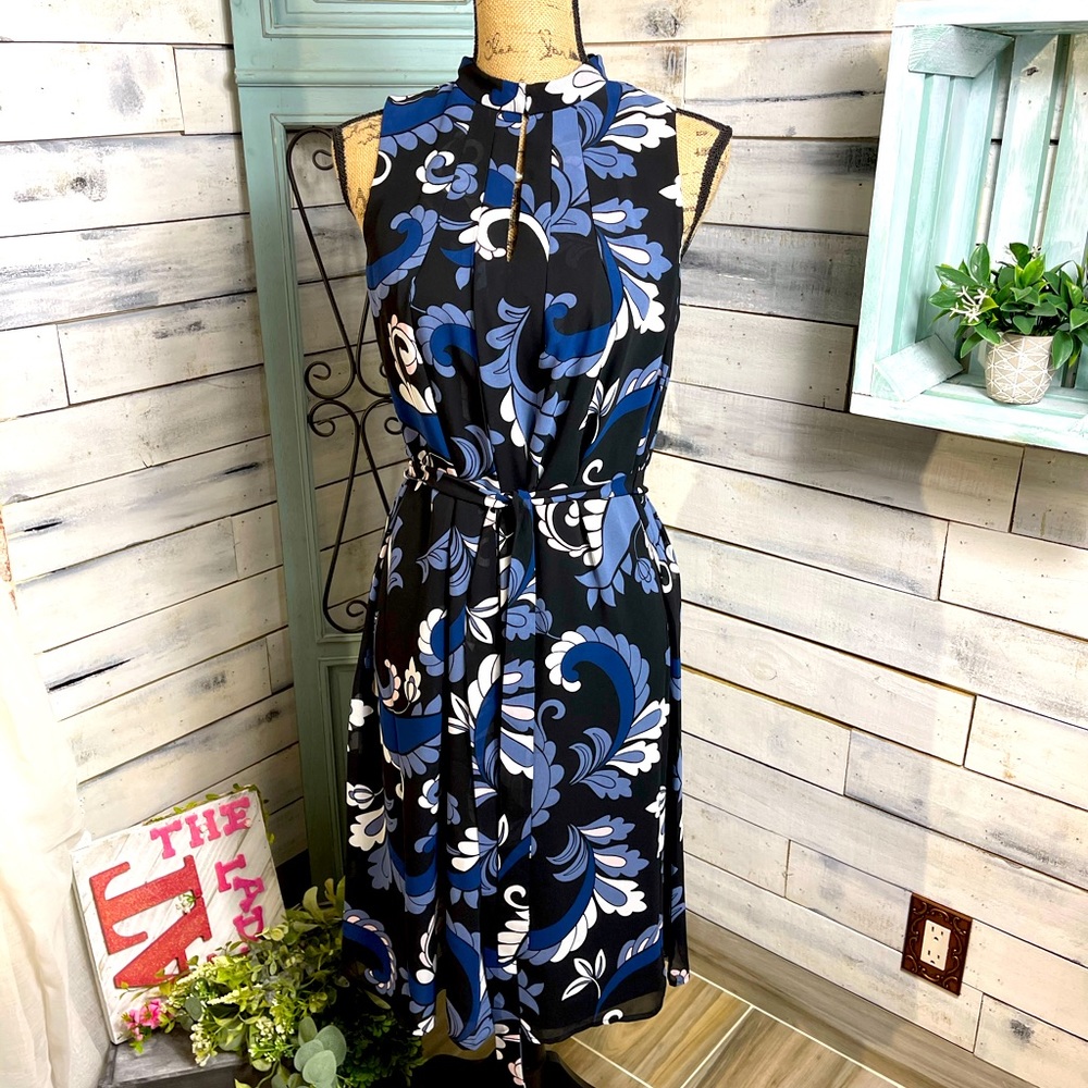 Ann Taylor Paisley Floral Keyhole Neck Dress